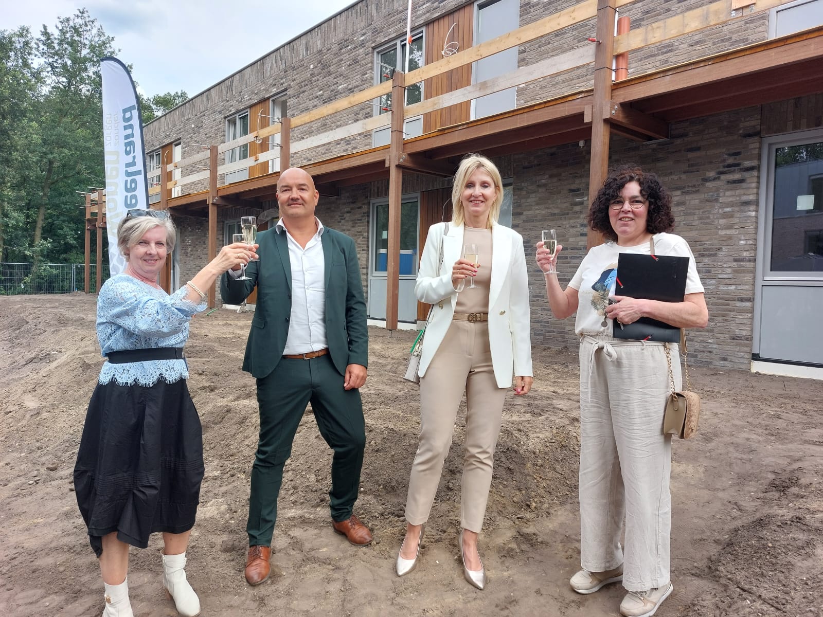 Hoogste Punt Kloosterhof en start bouw de Burgt PeelrandWonen Boekel